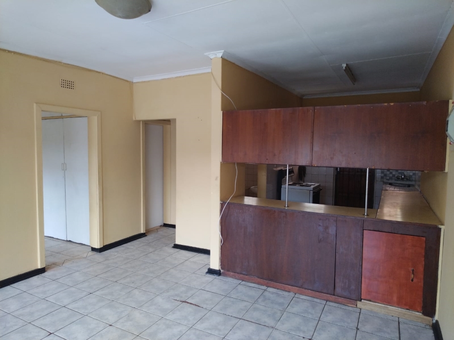 2 Bedroom Property for Sale in Rustenburg Central North West